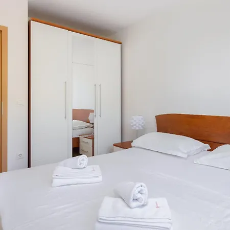 Appartamento Dario - Sea View Makarska